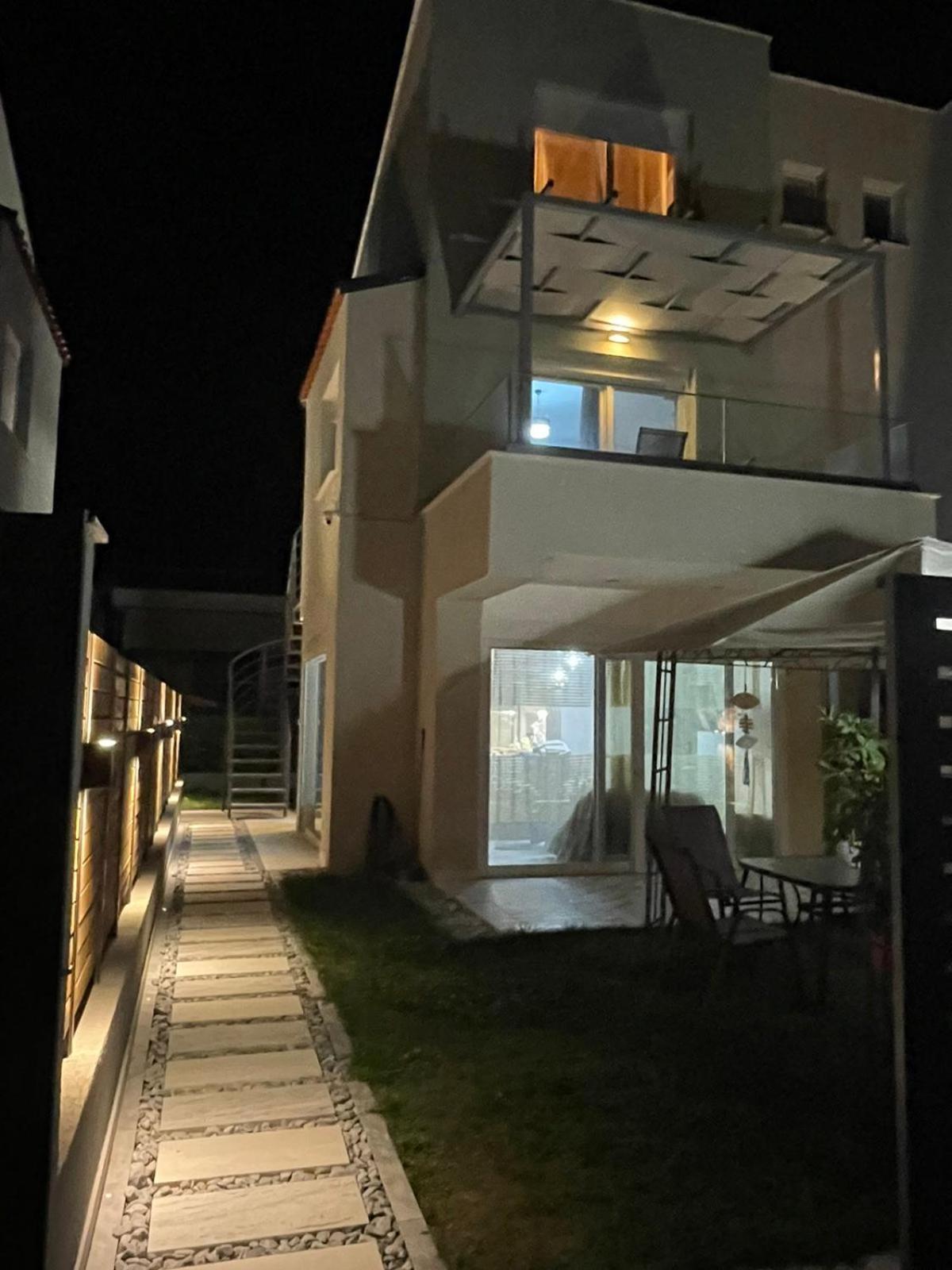 Chara'S House Apartment Kavála Exterior photo